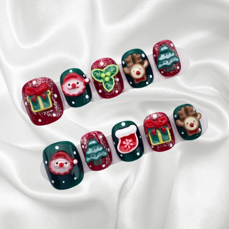 Press On Christmas Nails