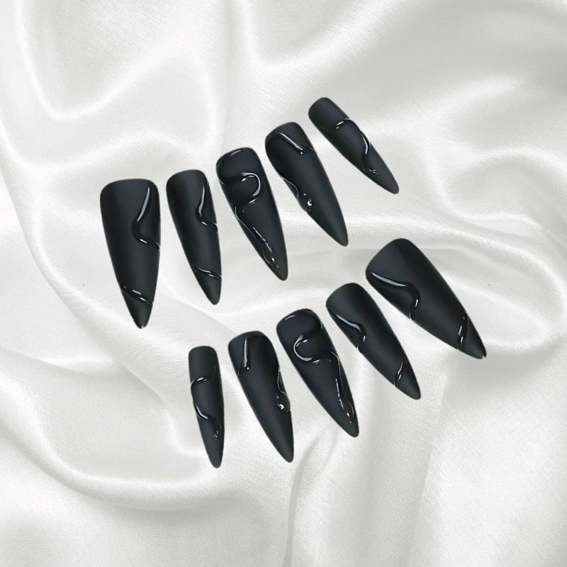 Black Stiletto Press On Nails